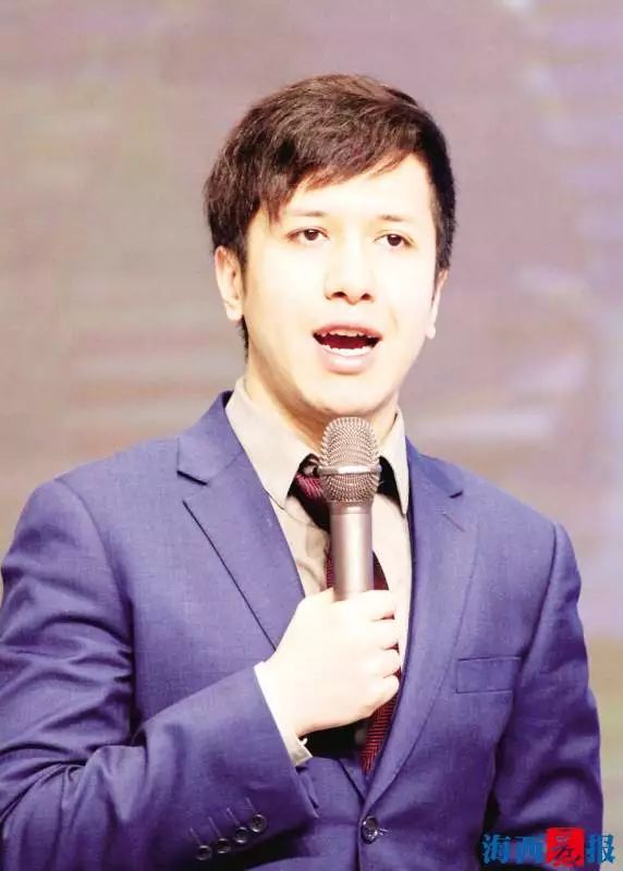 澳门六叔公论坛成功人士揭秘，传奇人生的图片与故事，澳门六叔公论坛成功人士分享传奇人生经验与故事揭秘图片