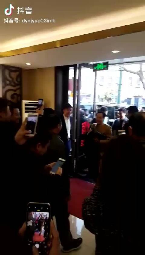 澳门六叔公高手论谈视频集锦，免费在线观看的全新体验，澳门六叔公高手论谈视频集锦，免费在线观看新体验